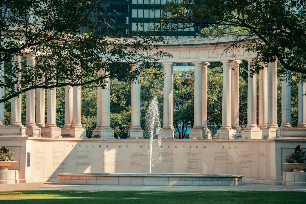 Main image Millennium Columns